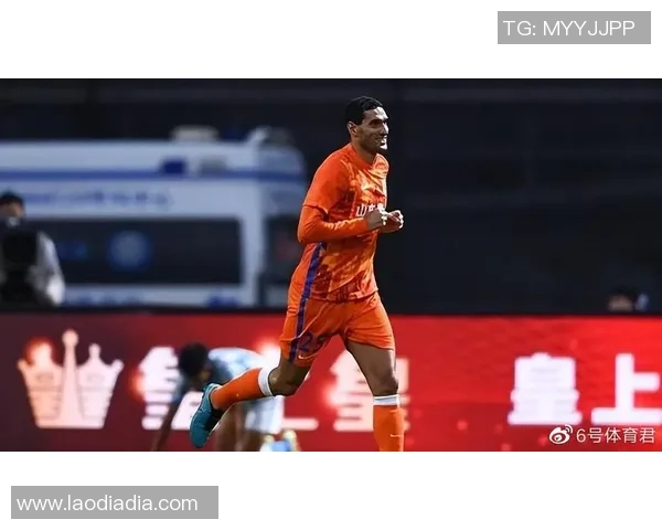 广州足球队强势领跑锦标赛积分榜以98分稳居第一 广州足球队强势领跑锦标赛积分榜以98分稳居第一